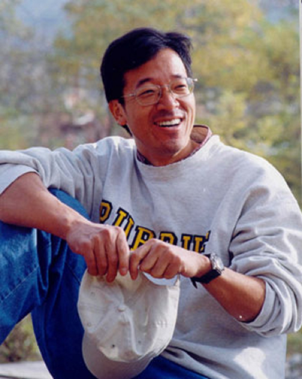 俞敏洪：给班里丑姑娘写情书，创业路上历经磨难，体面退场被称赞