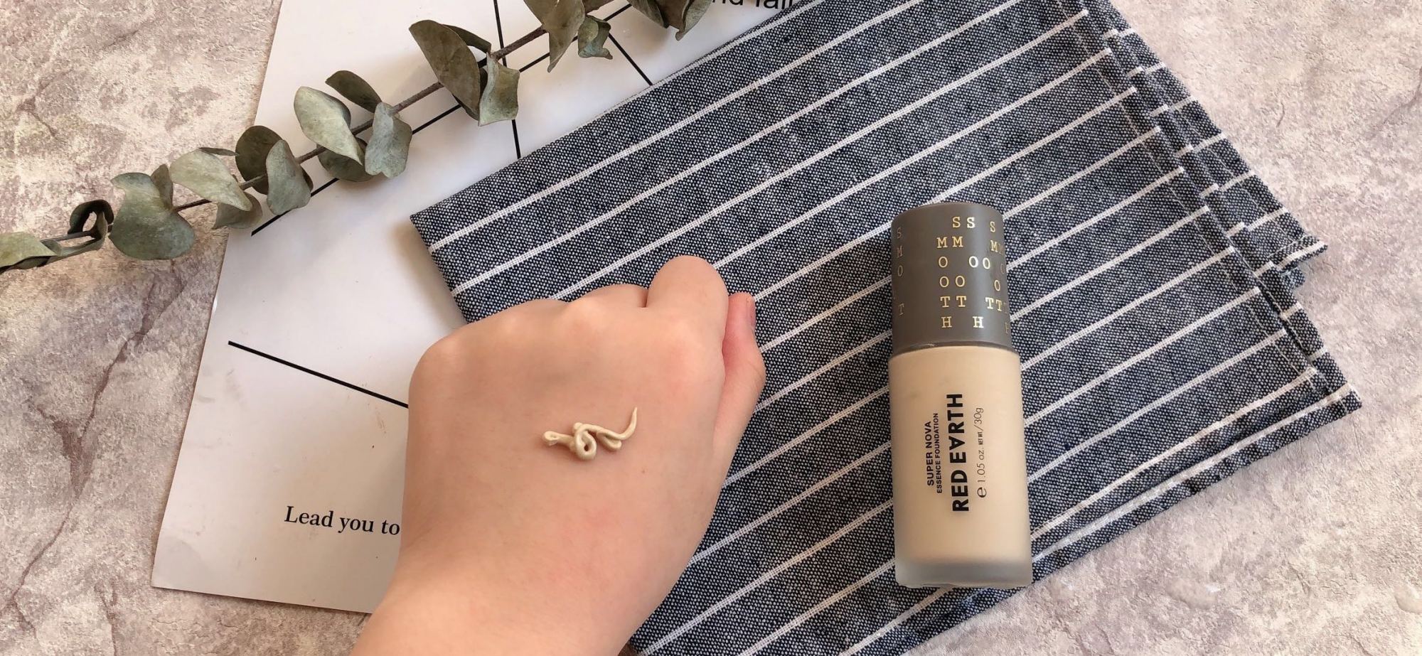 粉底液测评时刻，期待虫草粉底液的新版，红地球性价比很高