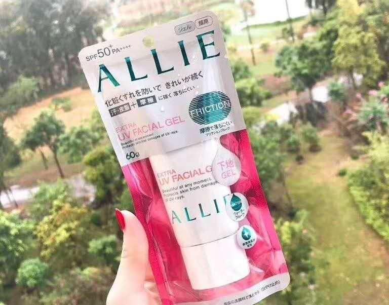 地表最强15款日本防晒大PK！独家揭秘cosme榜单