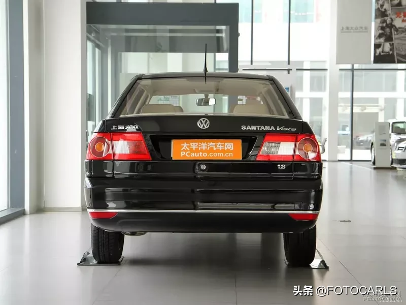 大众桑塔纳志俊1.8L实拍,当年性价比超高的B级车,你作何评价?