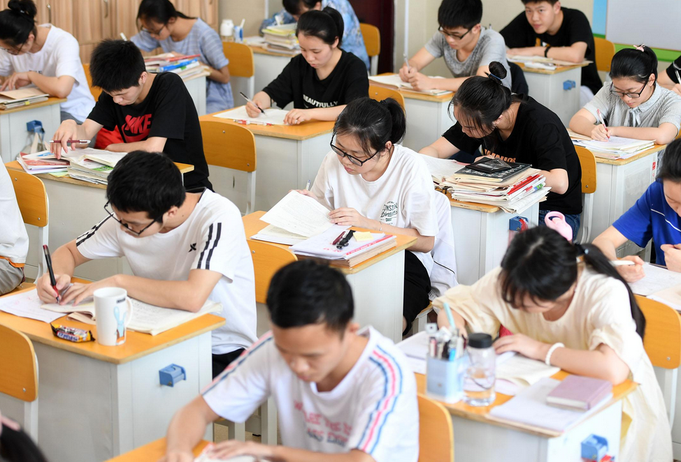 高考上985和考研上985，二者有何区别？郑强教授一席话点明本质