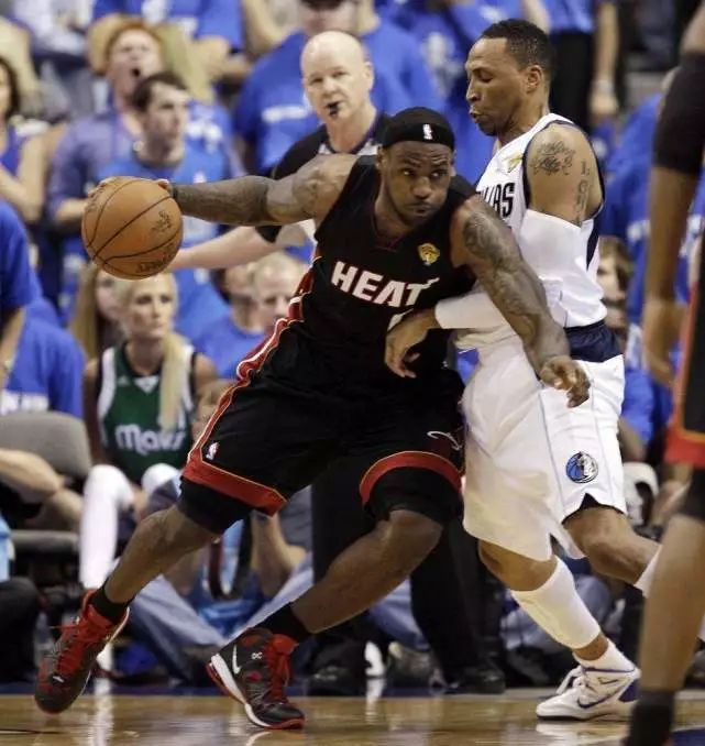 为什么nba之前不能联防（NBA改变规则使用联防，主要因为阿伦-艾弗森）