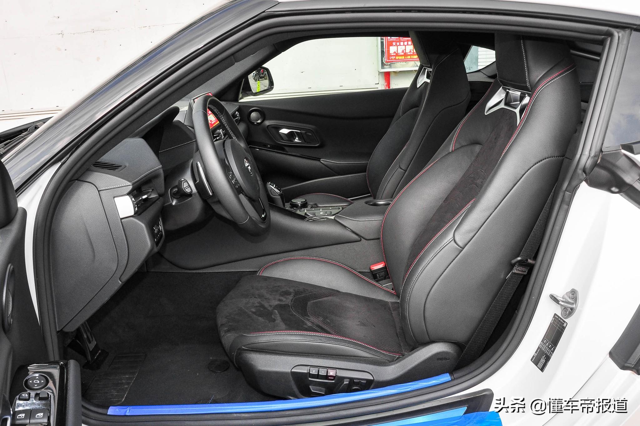 新车｜售49.6万起，丰田Supra上市，“牛魔王”回归