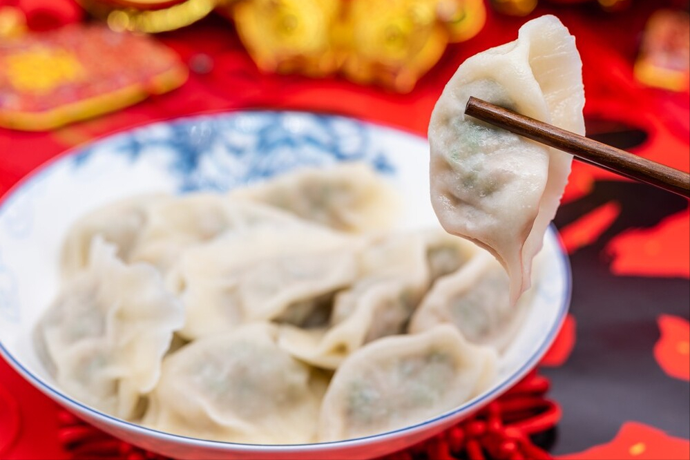 做萝卜馅饺子，切忌焯水或用盐杀水，给你支一招，萝卜鲜香不出水