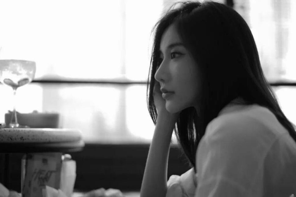 清华校花有多牛？自律美貌缺一不可，看完作息后我“甘拜下风”