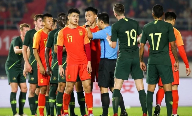 中国世界杯只输过三场(全线溃败！中国足球5天内惨遭3场失利，接连输给亚洲各队)