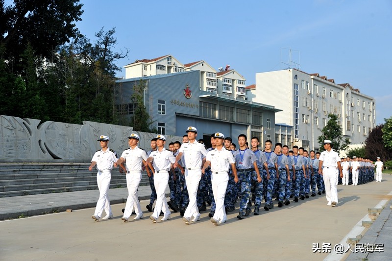 全国14所青少年航校，看海军如何对雏鹰进行超前定向培养