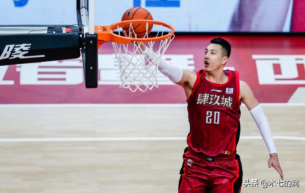 为什么nba球衣五花八门(CBA球衣简史，那些记忆里的战袍)