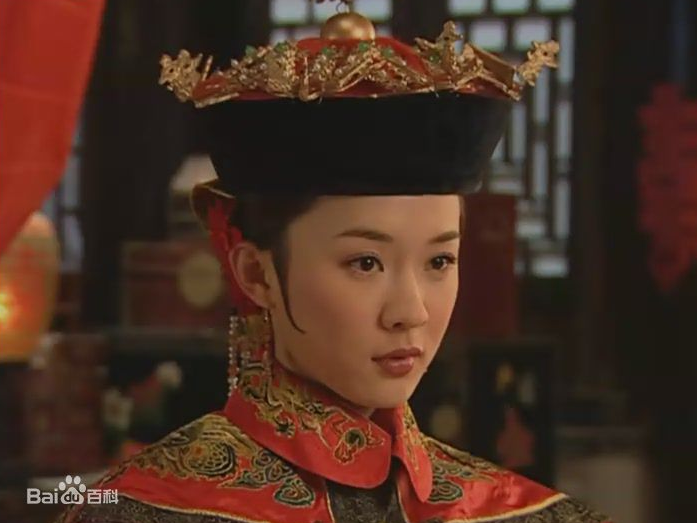 董鄂妃画像(看了董鄂妃画像,扮的最像的不是霍思燕舒畅,却是不常被