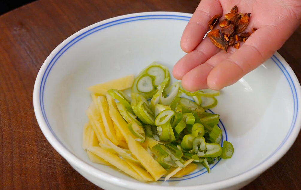 千里香馄饨的秘制配方来了，教你详细做法与用料，馄饨不好吃才怪