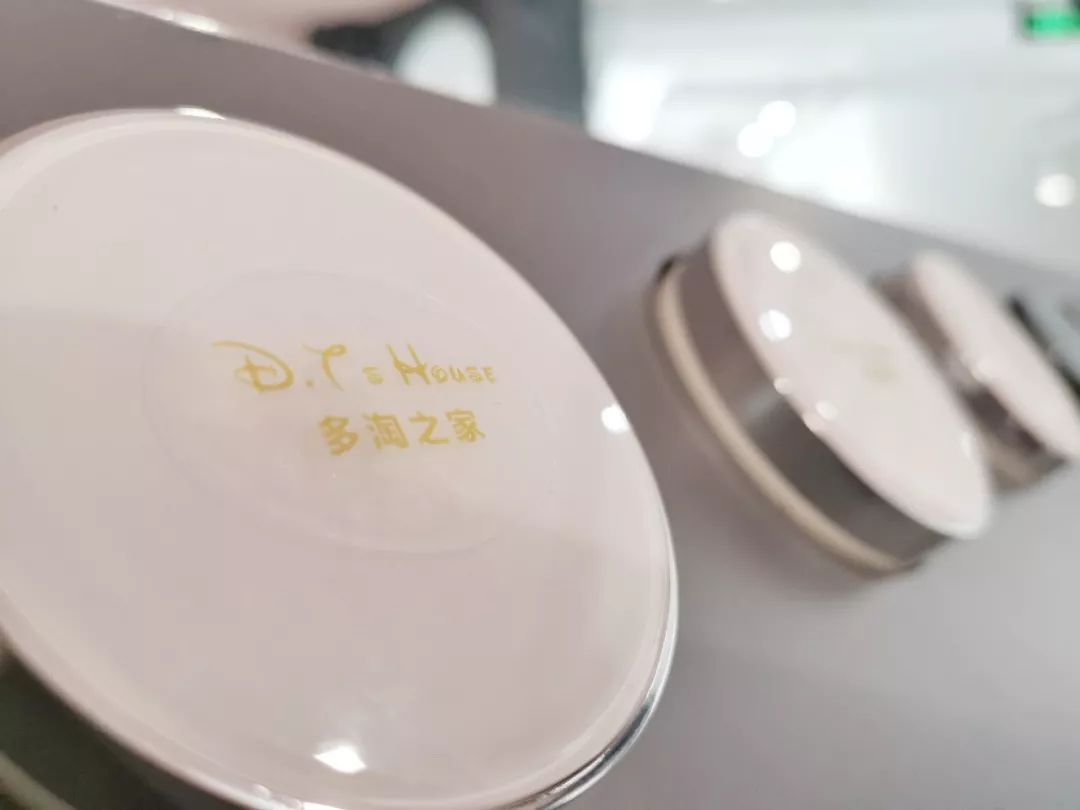 「郑州·二七万象城」这家700㎡梦幻双层亲子餐厅！谁来谁尖叫！