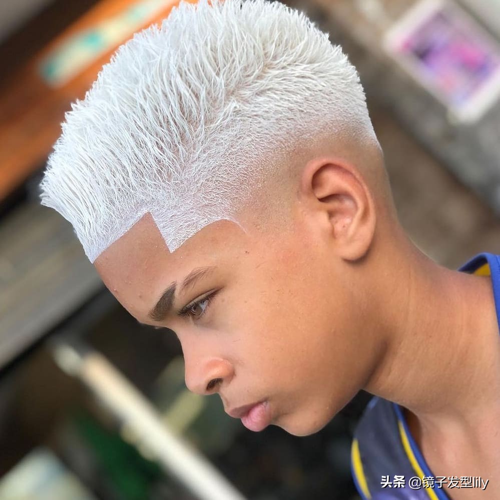 12岁男生流行发型图片