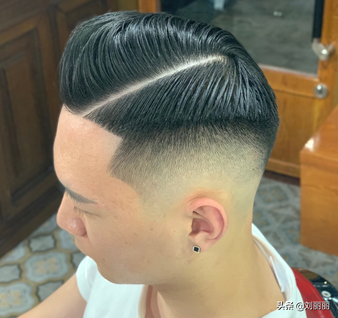 男胖人适合的发型图片男士胖人适合什么发型图片