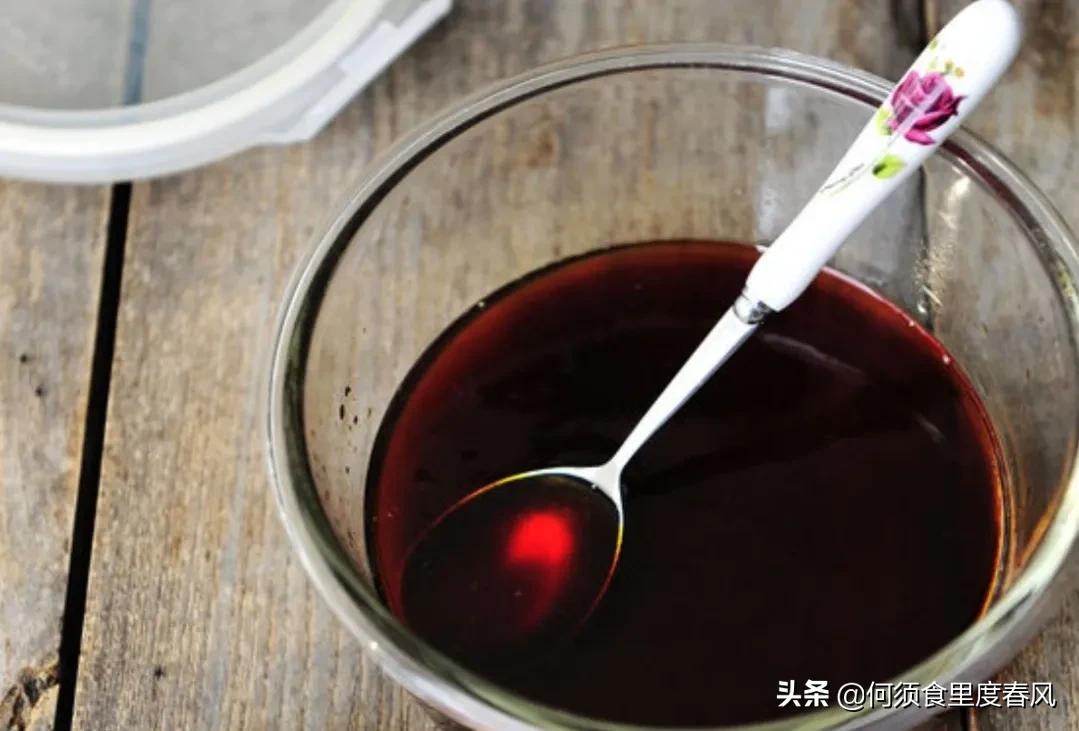 二十年厨师，炒糖色都不一定甜苦兼并，这个方子红亮不发苦