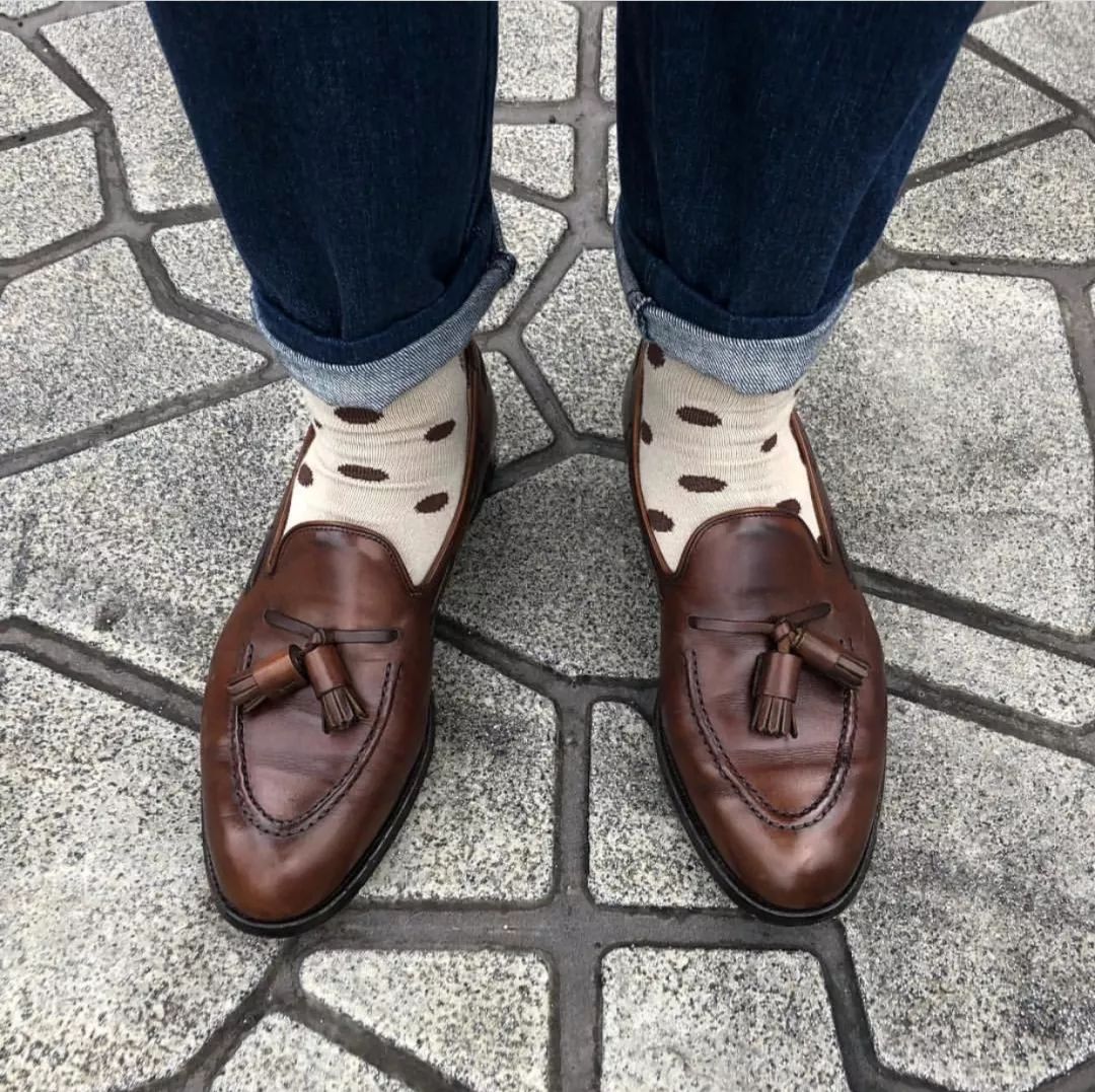 皮鞋掉漆怎么办？一招教你变新鞋！