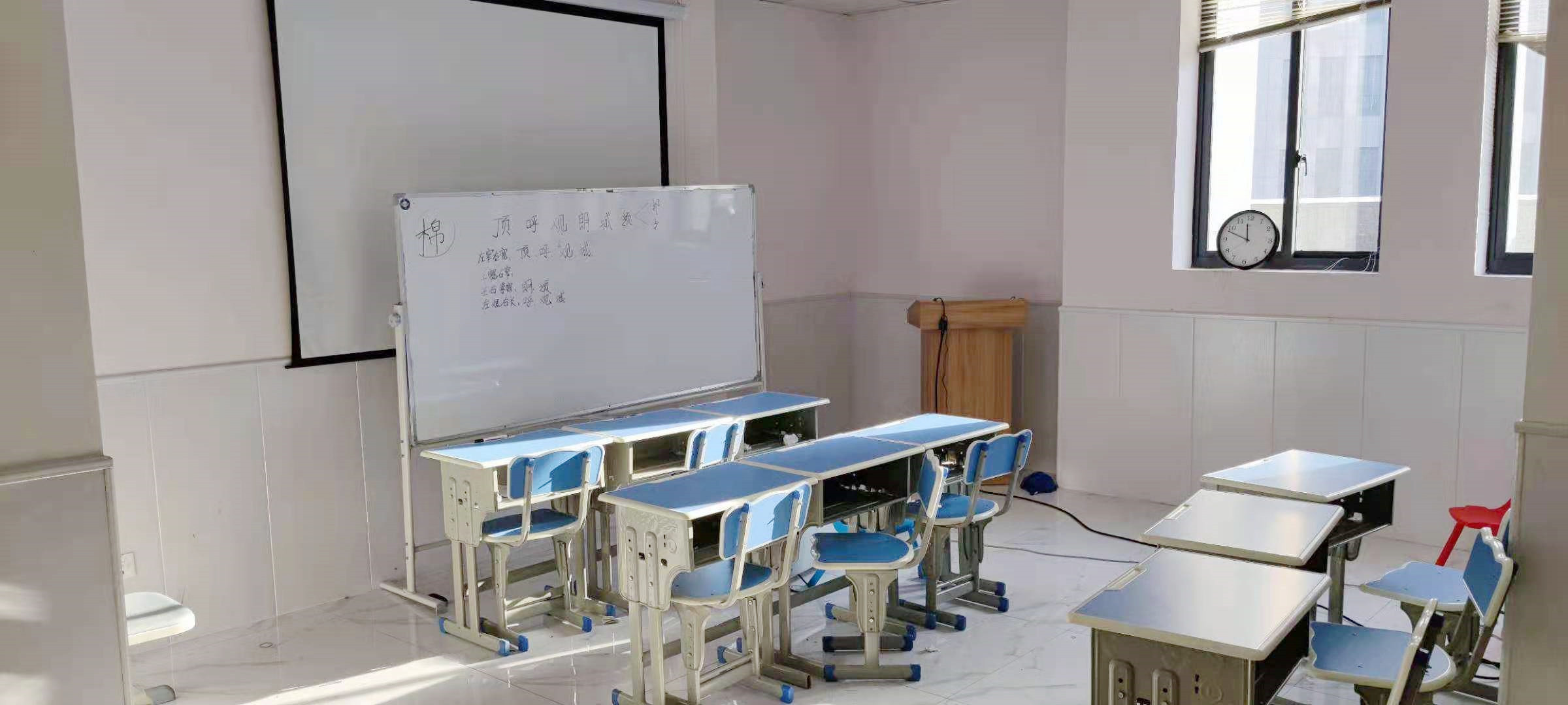 宁波市高新区优听爱说培训学校被授予剑桥CICE英语考点