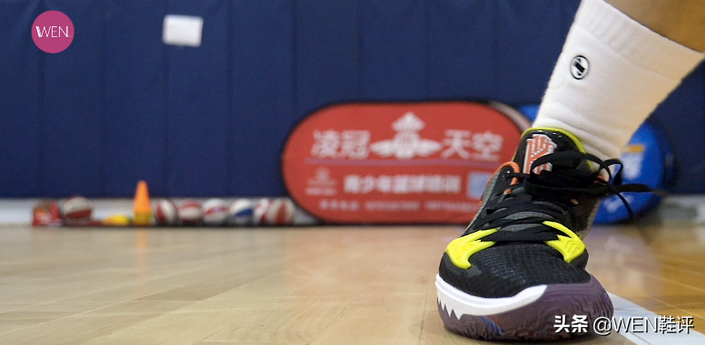 歐文四籃球鞋測評（連價格都沒吸引力的歐文LOW4，有什么理由選？）