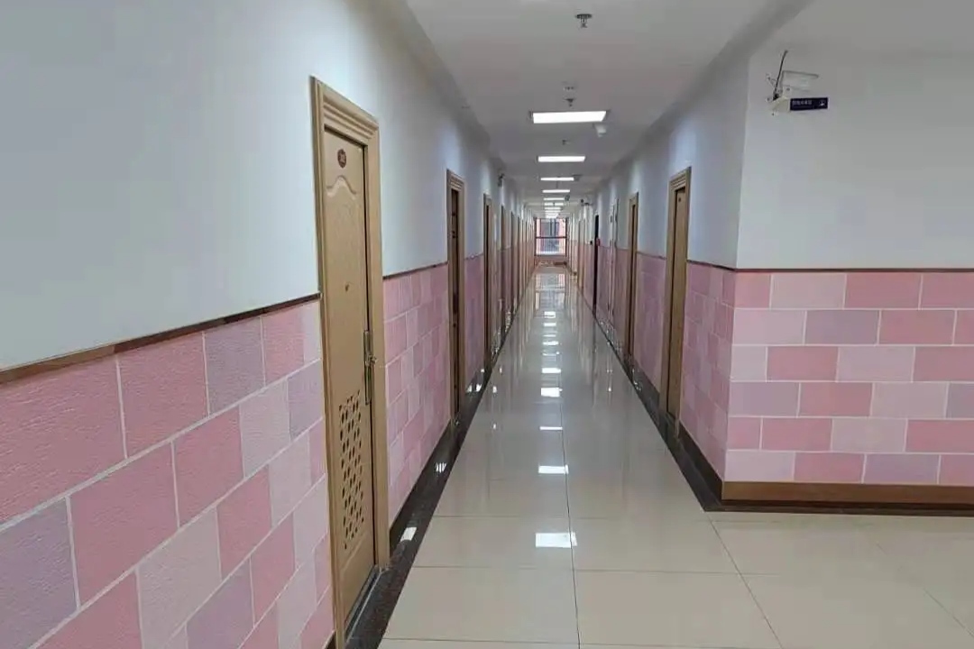 中科大酒店式学生宿舍，两人间、健身房、暖气空调