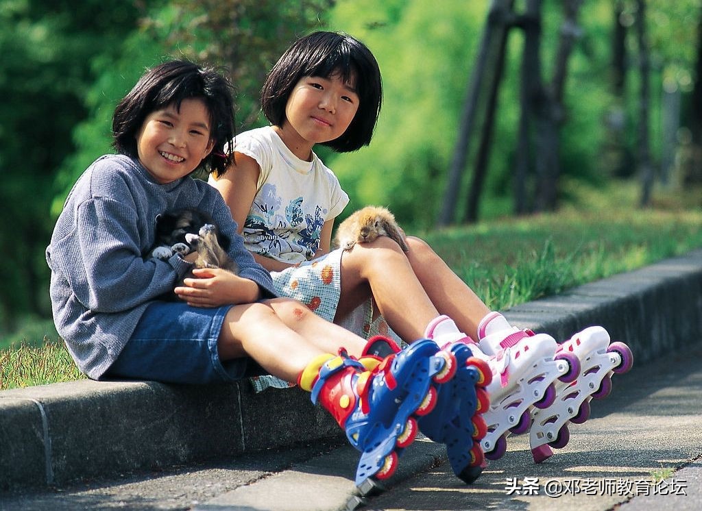 破解教育内卷化，假期让学生走出家门，到社区参与体育锻炼和比赛