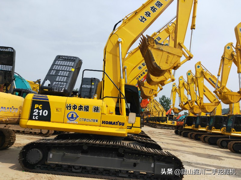 去马鞍山二手市场买挖机靠谱吗？哪些套路需要我们注意