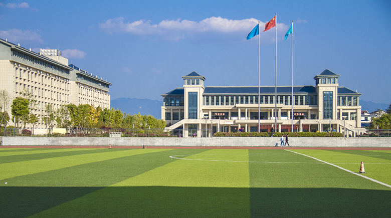 湖北来凤一中2017高考「湖北来凤一中2020年高考成绩」-爱妻自媒体