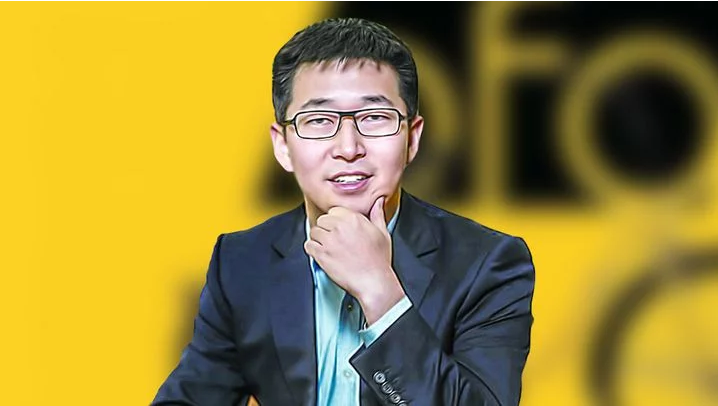 父亲是央企高官，本人是北大学生会主席，如今也面临“至暗时刻”