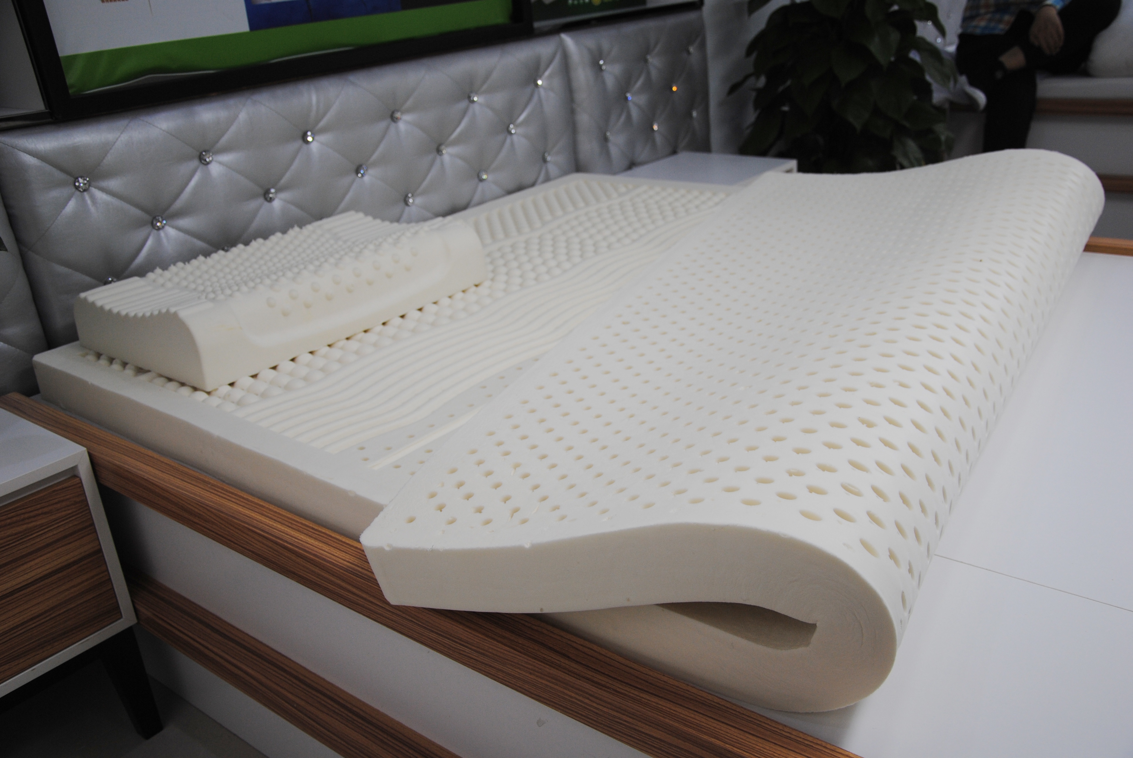 乳胶床垫有哪些优点和缺点?你真的了解吗?