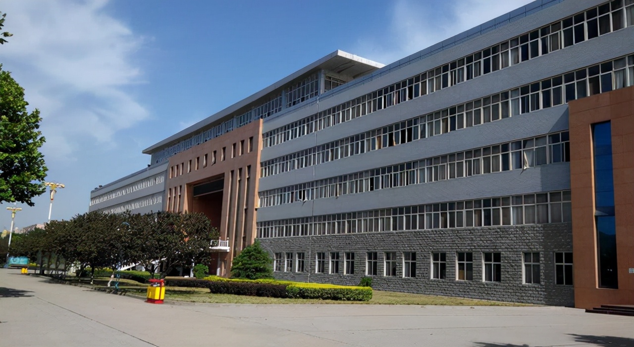 可喜可贺！河北一所医学院迎来“升级”，当地学子：幸福太突然了