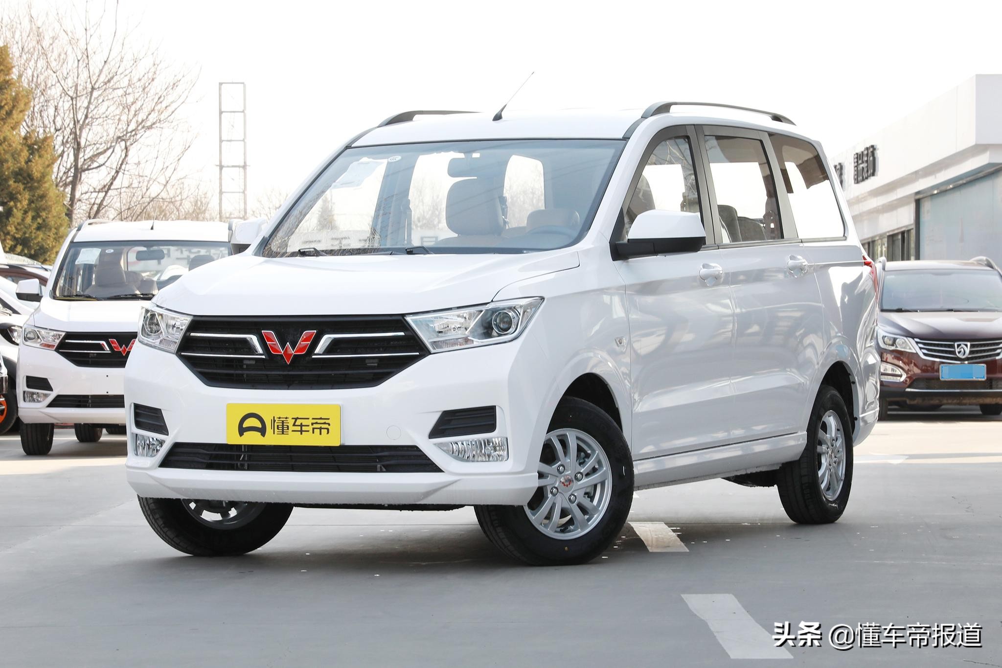 新车｜售4.68万起，福汽启腾三款微面上市，竞争五菱宏光？