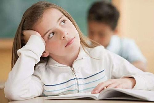 孩子注意力不集中的原因 孩子注意力不集中怎么办？