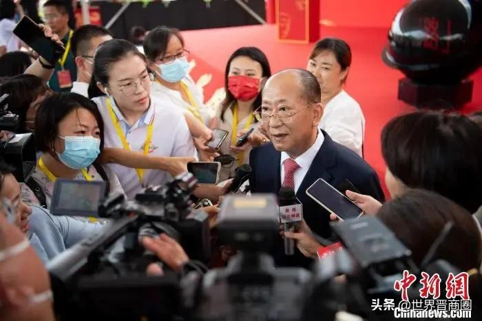 华侨收藏家张荣走了,曾因无偿捐赠天龙山佛首获太原荣誉市民称号