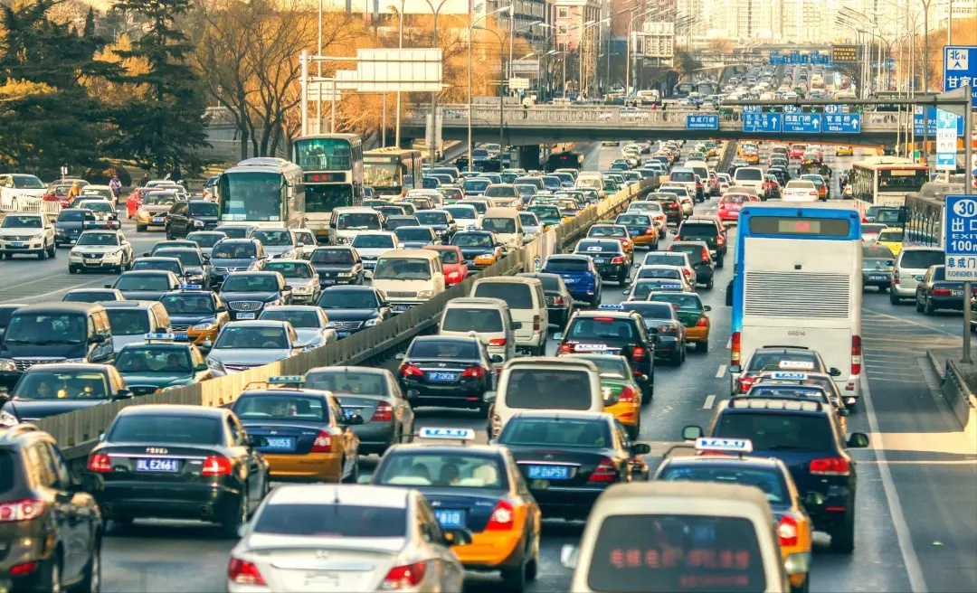 妻子惨死家中，丈夫被判无期，19年后再次开庭，法院：我们搞错了