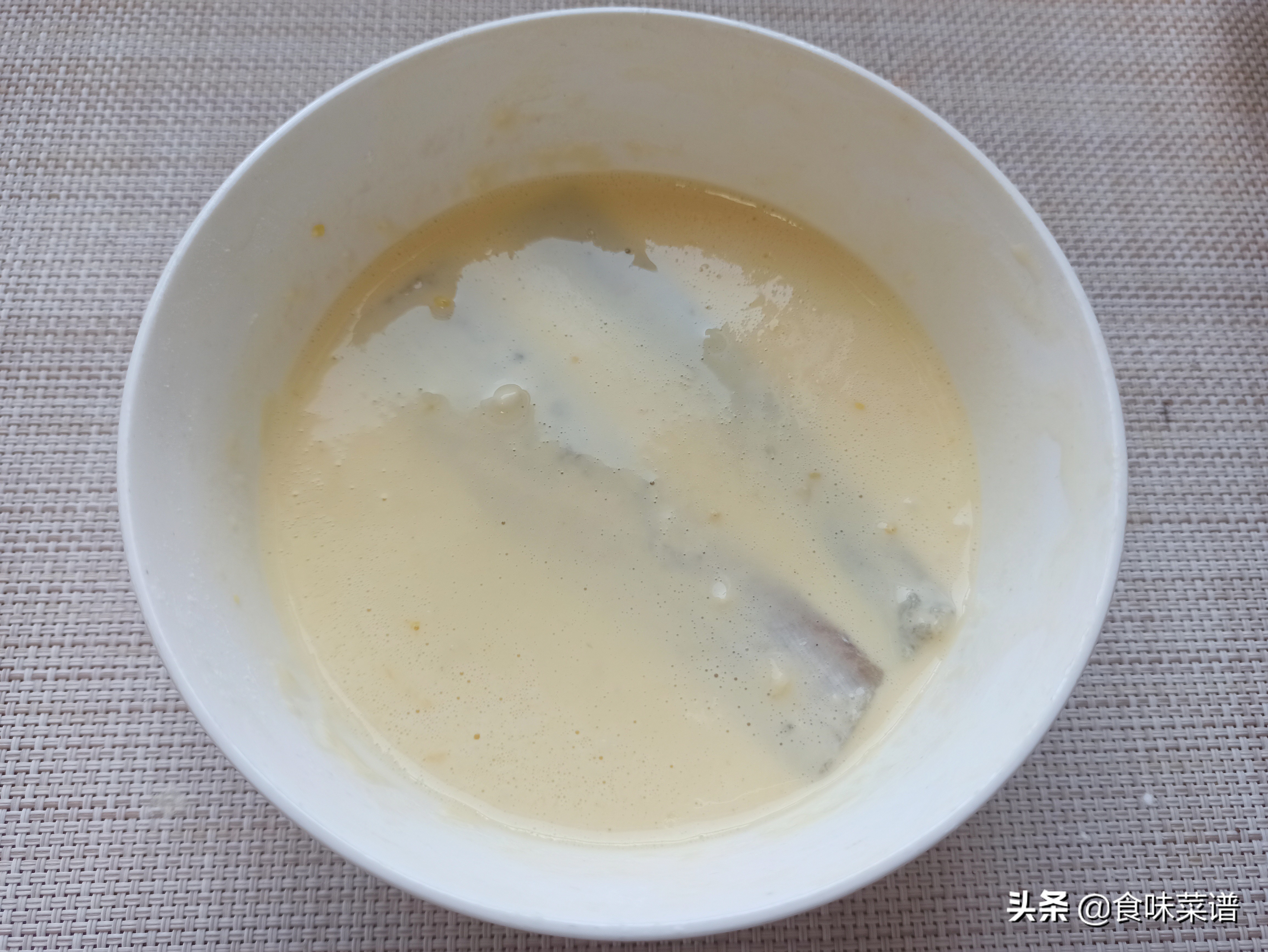 厨师长教你怎么炸带鱼，外酥里嫩，不腥不腻，过年宴客必备的美食