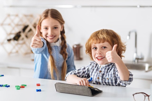 开学8天被学校“劝退”，哪所学校能成特殊儿童“容身之所”？