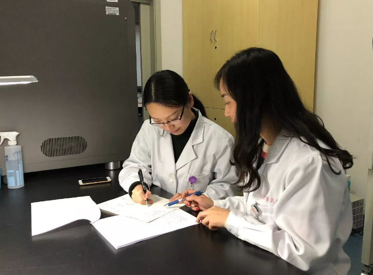 临床医学专业，“五年制”和“八年制”该如何选择，想学医要了解