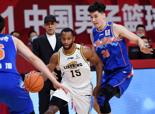 福格为什么不能在nba(13投仅2中！辽篮外援NBA夏季联赛遭打爆，打不过广东宏远很正常)