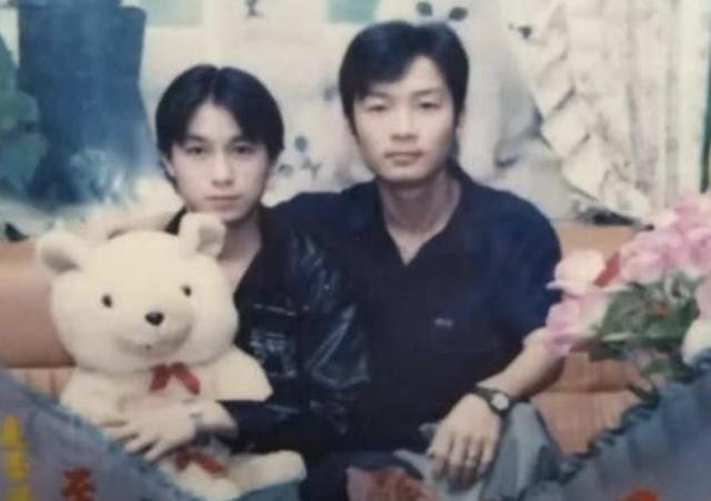 爸妈颜值高是啥体验？20年前的旧照，告诉你什么是“惊艳了时光”