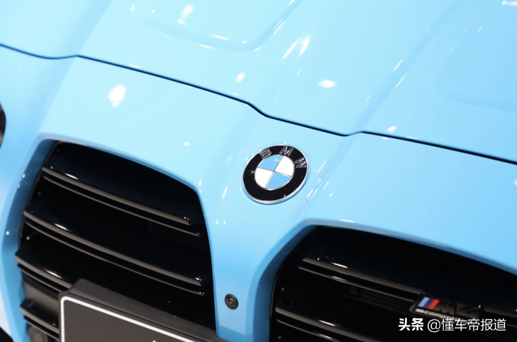成都车展丨售价99.99万元，宝马M4敞篷轿跑车雷霆版亚洲首发