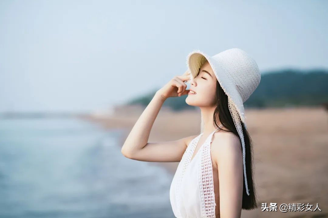 优雅之姿，气质女人的风采展现