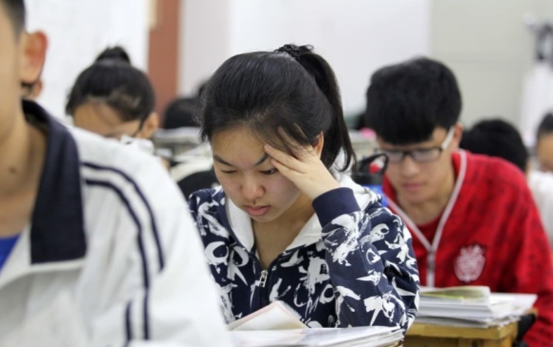 高三前3次模拟考试成绩，哪次“更接近”高考？听听班主任的解释