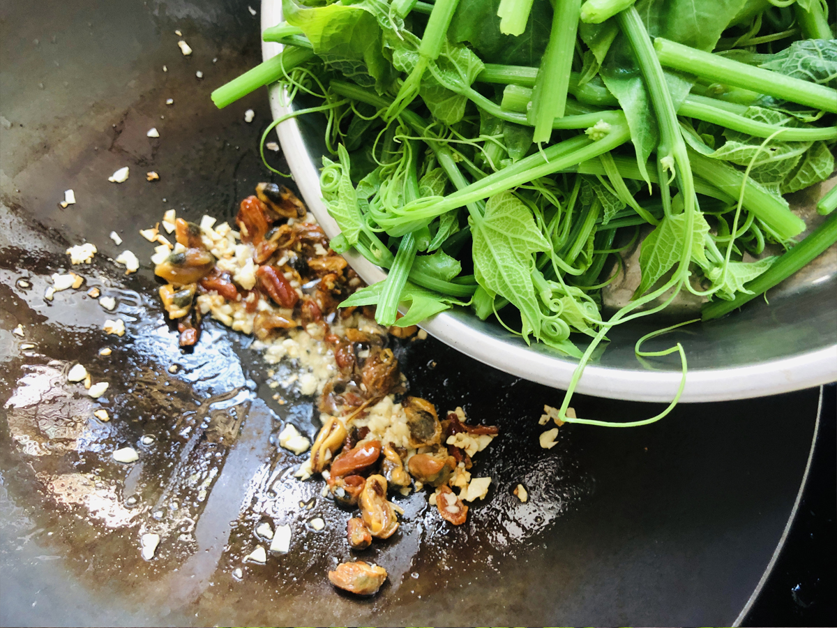 夏天，遇到这菜别错过，虽然价钱略贵，但却非常爽口好吃，值得了