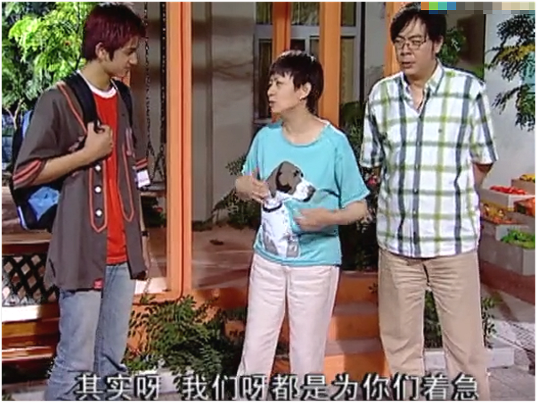 张一山三年绯闻终有实锤，和宋妍霏的暧昧里，孟美岐还曾帮忙垫背