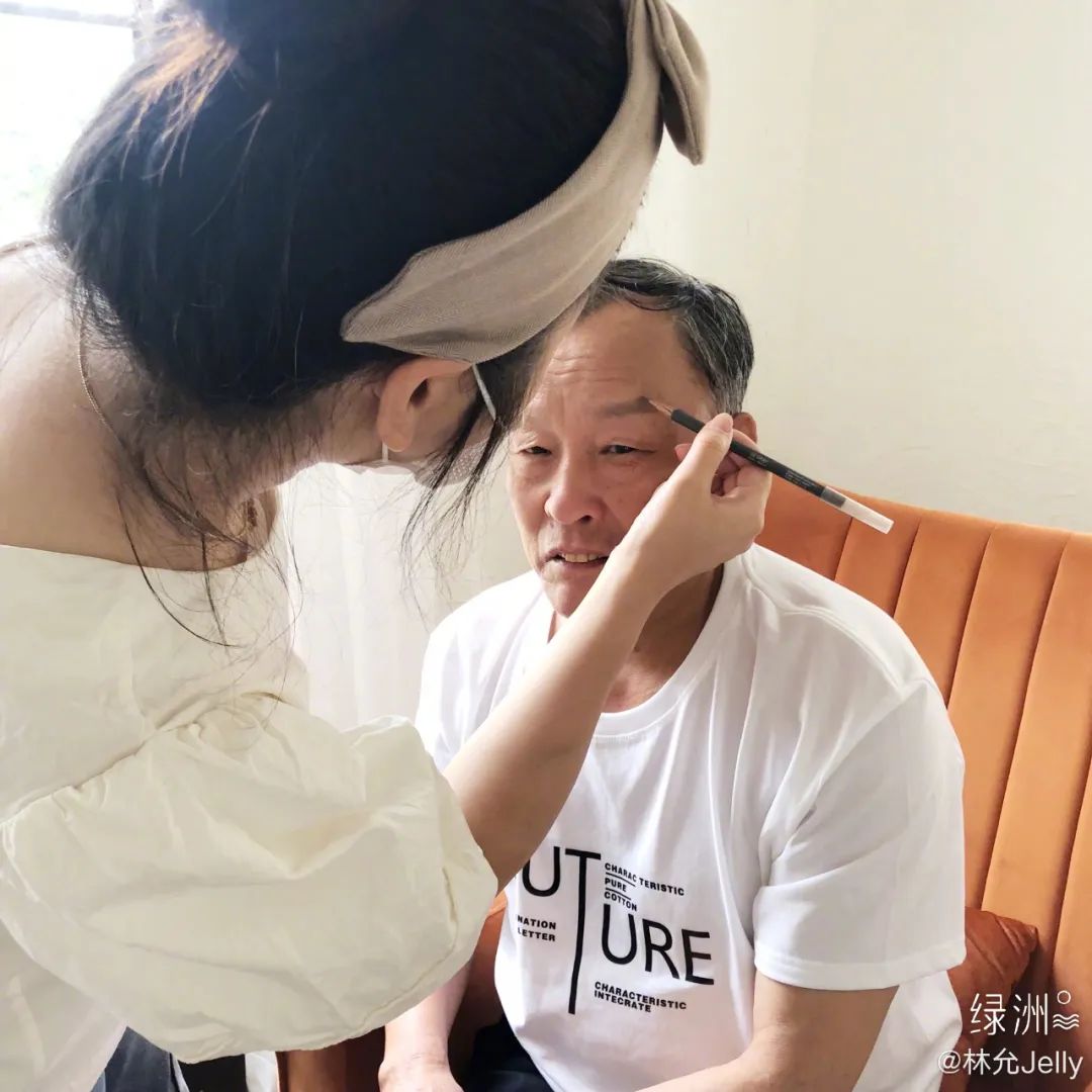 林允：像，不然人家就不能找我演