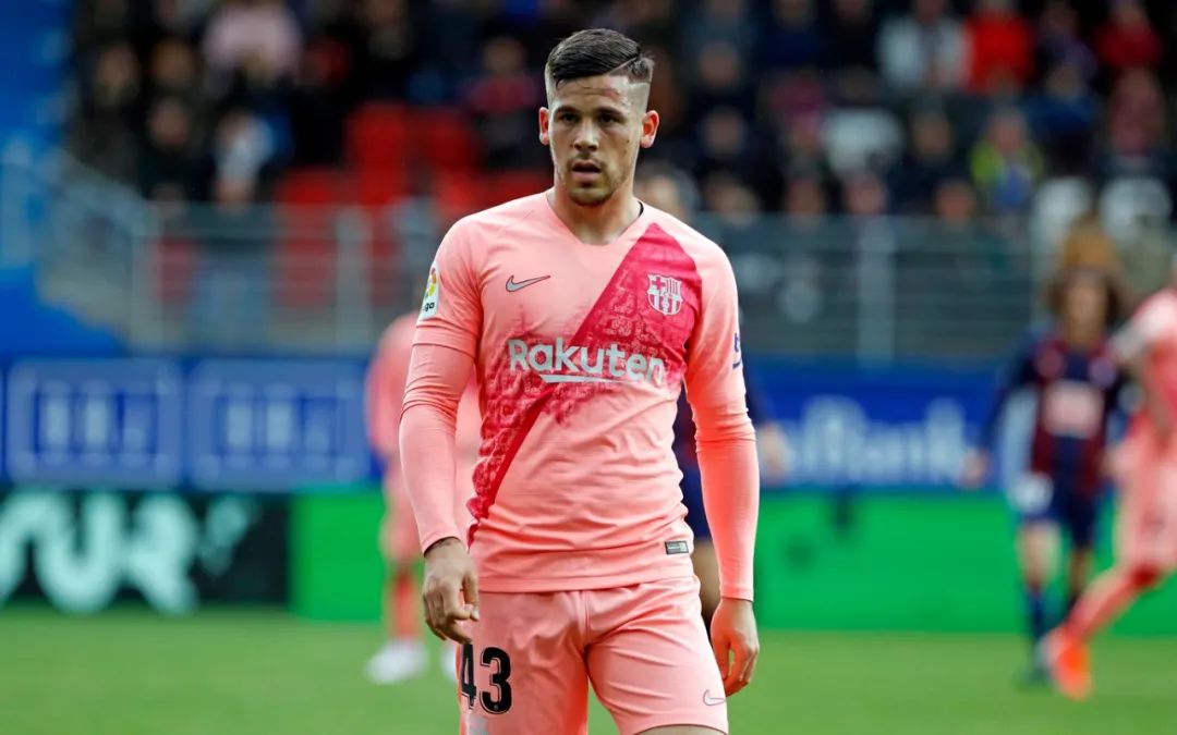 卡莱斯-佩雷斯(拉玛西亚火种——佩雷斯:从欧战金靴到一线队,现登顶