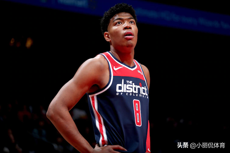 日本为什么有nba球员(日本球星闪耀NBA，中国却无一人能立足，背后原因引人深思)