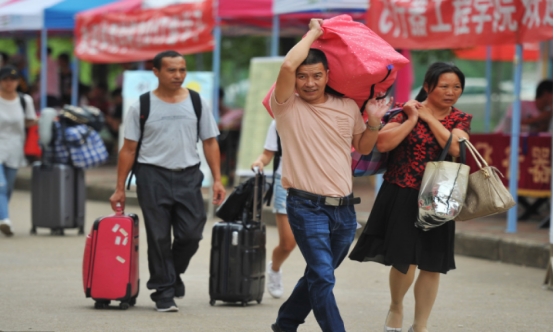 国内很“烧钱”的3所大学，普通家庭难以承受，家长要提前了解