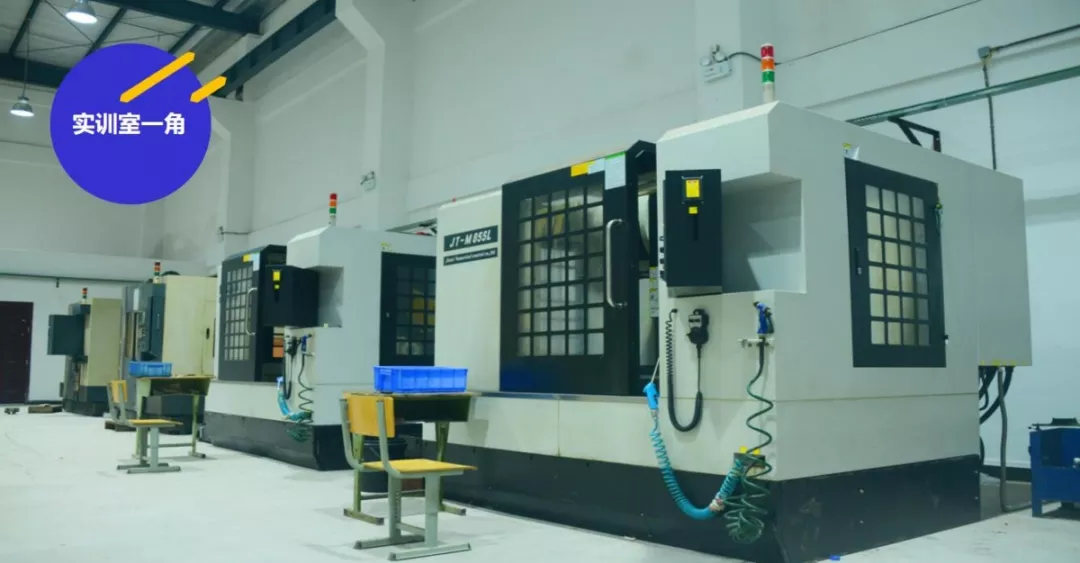 省级示范名人辈出，出国就业机会多！泸州市属高校实力与颜值并存