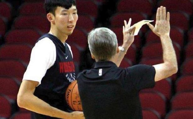 腾腾为什么看不了nba(大魔王周琦还有可能再进NBA吗)