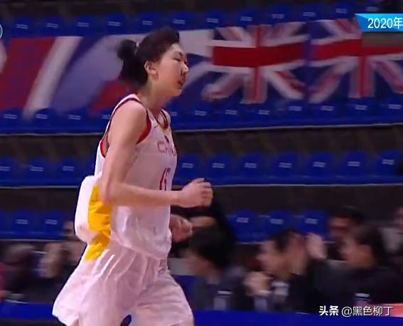 振奋人心！中国女篮取开门红，已接近奥运会，三大球还得看女队