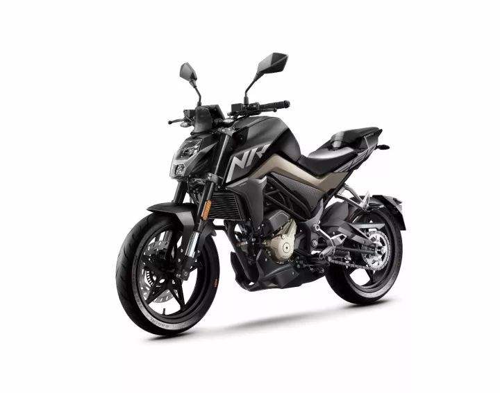 身高181，预算2~3万目前比较看好250NK，GSX250R，GPR150如何选？